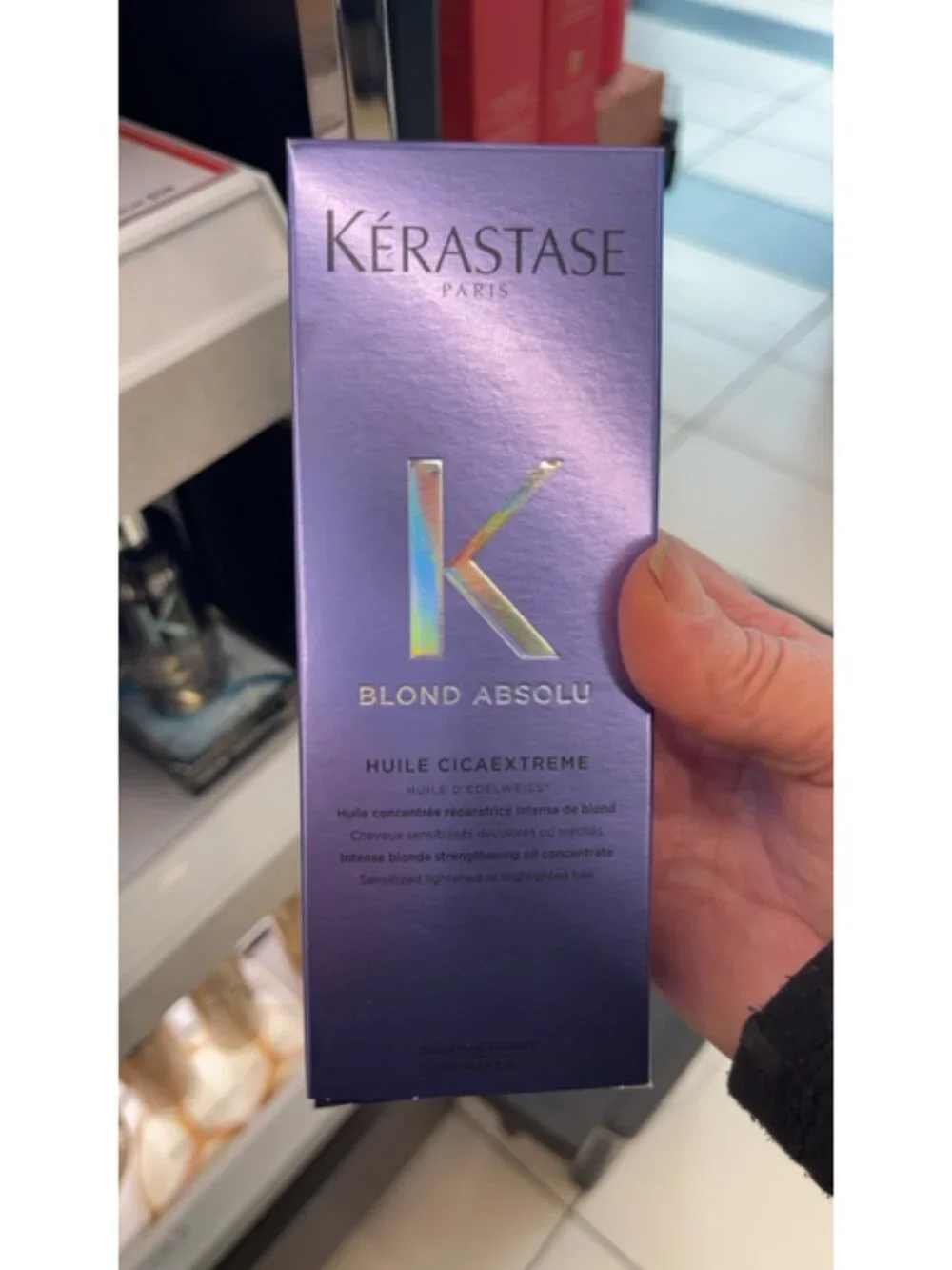 Kerastase blond absolu cicaextreme intense blonde strengthening hair oil concent - Picture 9 of 15